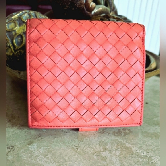 Bottega Veneta Intrecciato Terra Cotta Bi Fold Wallet - Picture 4 of 16